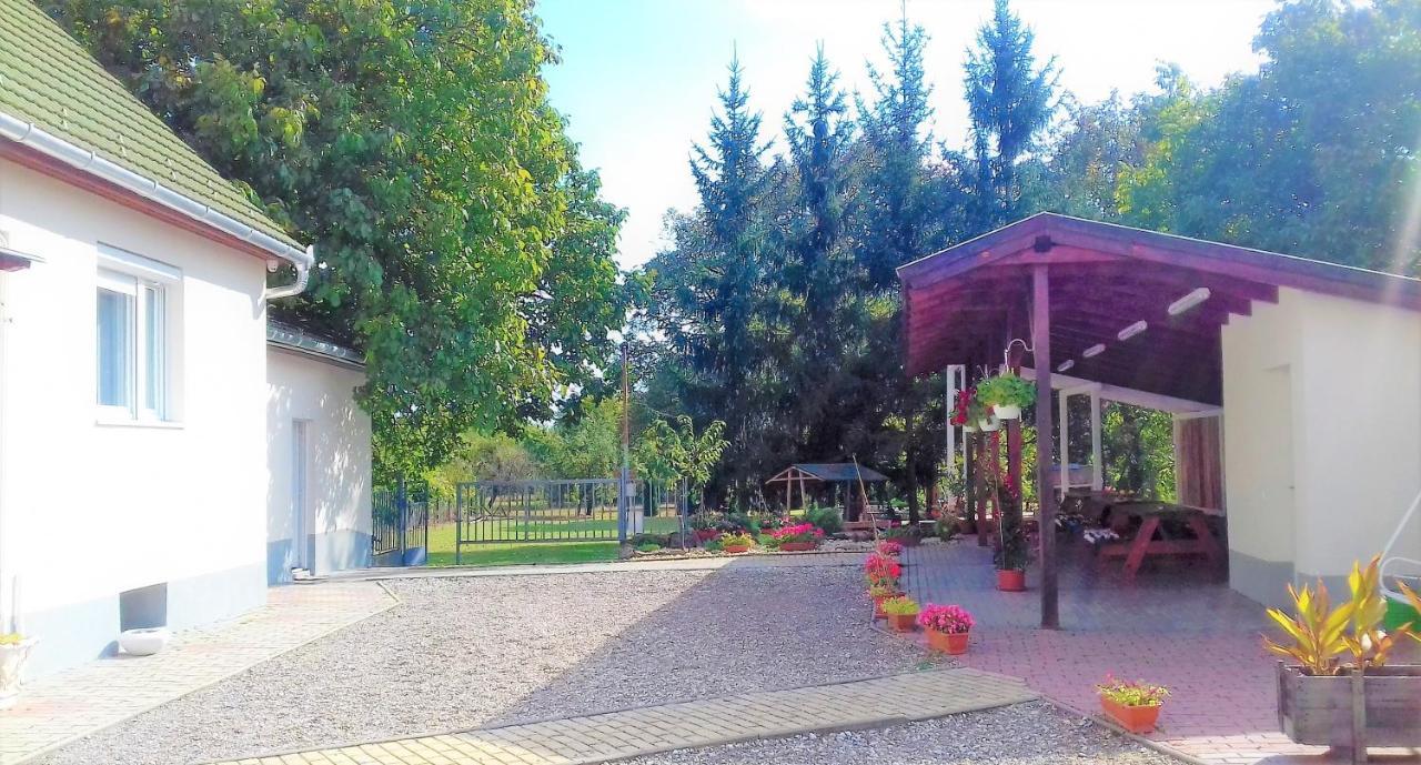 Hotel Kristaly Vendeghaz Bogács Exteriér fotografie